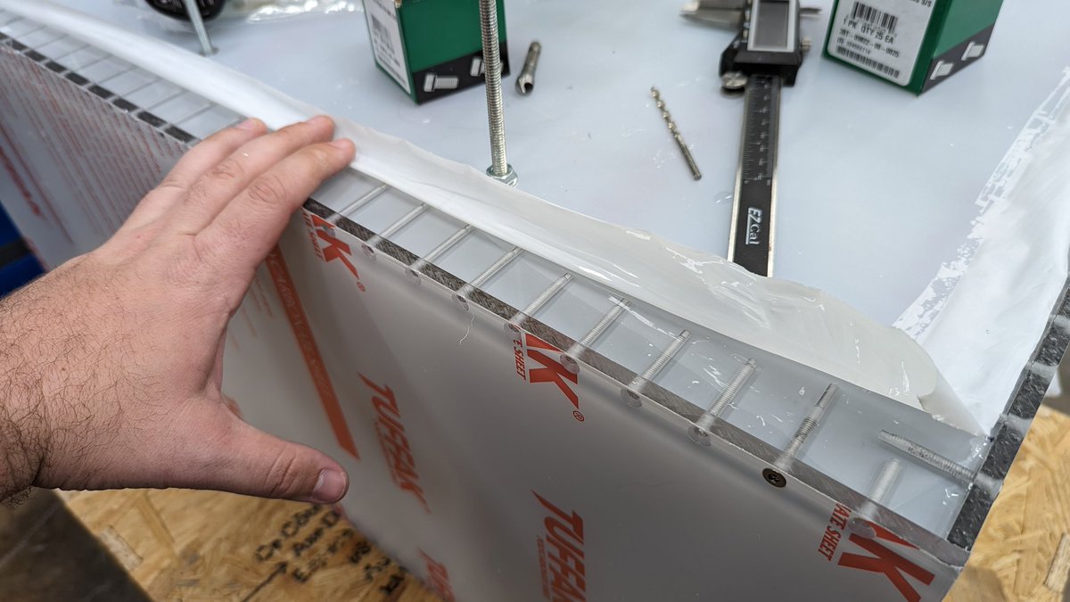 Robert Dunn tweet media