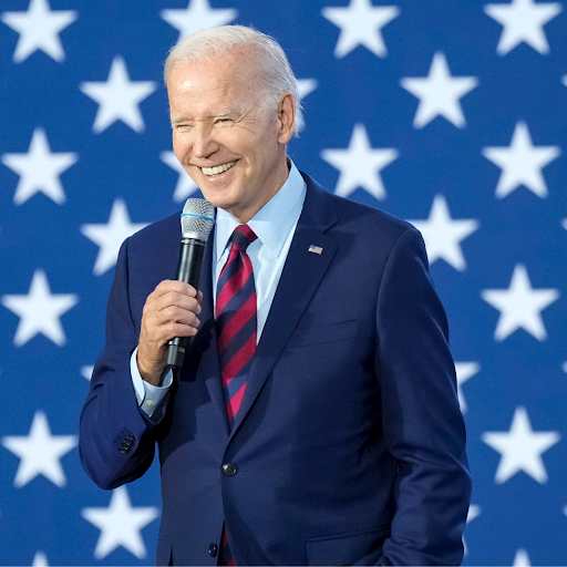 TheDemocrats's tweet photo. More than 12 million new jobs in two years. 
Unemployment has remained near historic lows. 
800,000 new manufacturing jobs. 

President Biden is growing the economy from the middle out and bottom up—not the top down. https://t.co/uzvBlToZWI