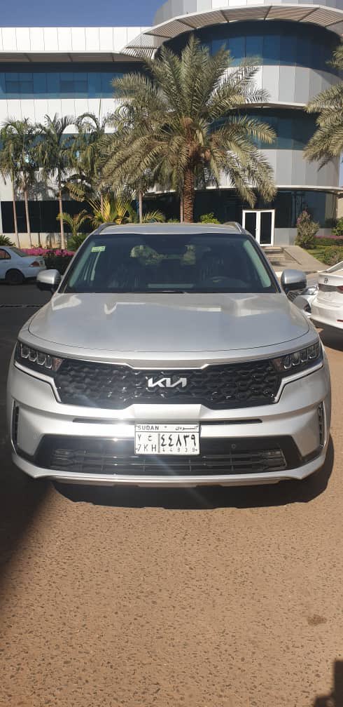salin_oi's tweet photo. 🛑🛑🛑🛑#مفقودات 
Kia Sorento 2023 
٤٤٨٣٩ خ ٧
Mileage 4000km
اتسرقت من المنزل بحري الميرغنيه
الرجاء كل من يتعرف عليها التواصل مع الرقم 

0912396906
رتويت ضروري يخوانا https://t.co/SsfRZ1gB64