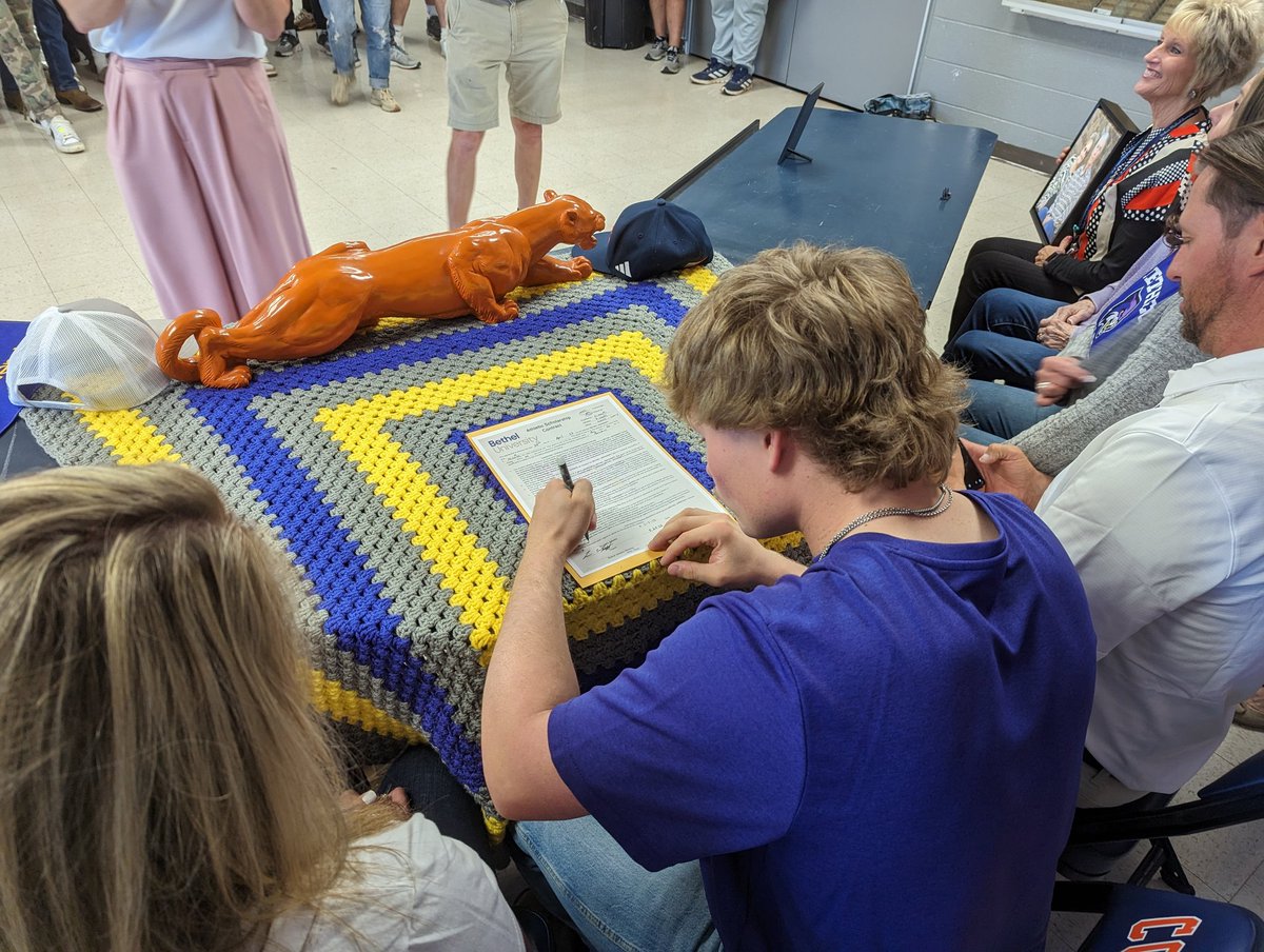 Dickson County High School Athletics tweet media