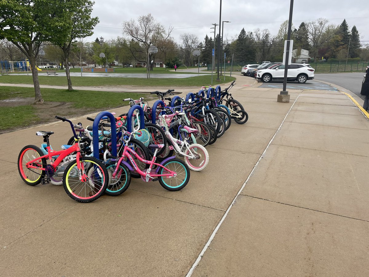 Eddie Latour tweet media