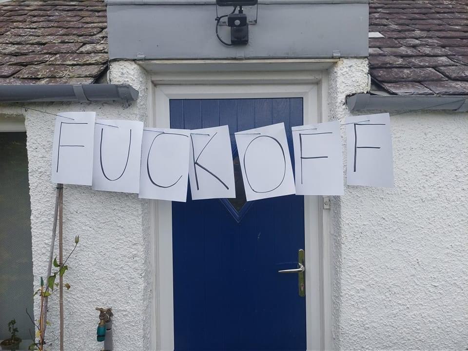 That’s the bunting up for the weekend.. 😇🏴󠁧󠁢󠁳󠁣󠁴󠁿 #NotMyKing