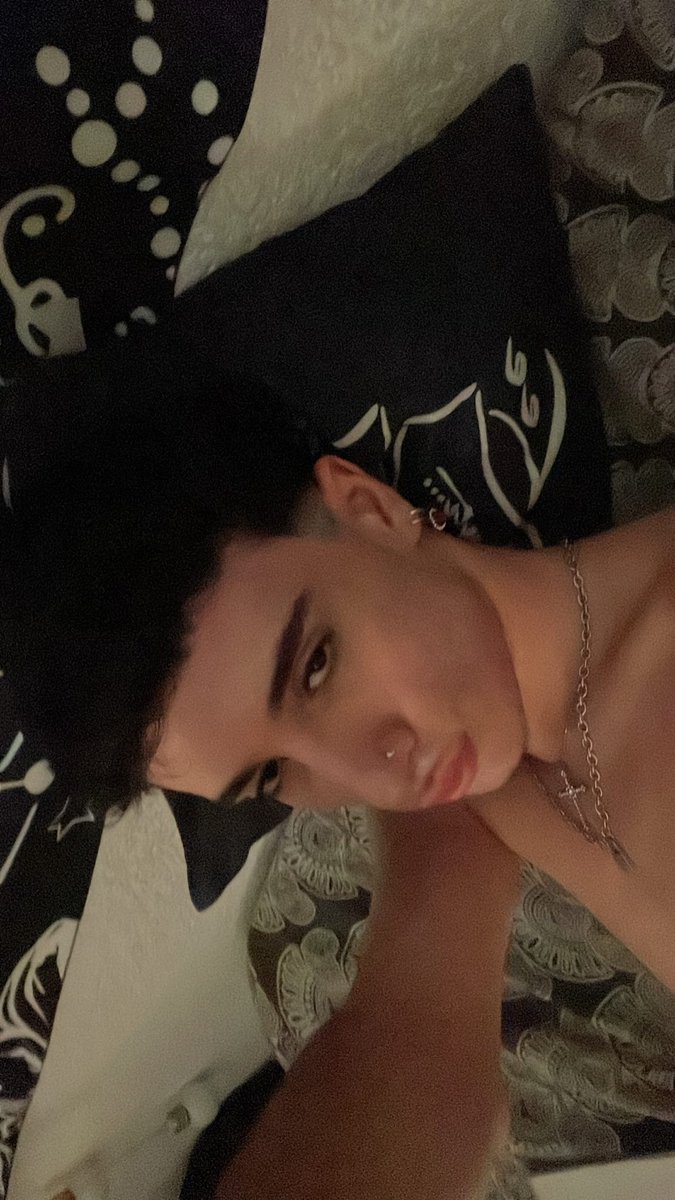 𝖉𝖆𝖓𝖎 𝖕𝖍𝖆𝖓𝖙𝖔𝖒 tweet media