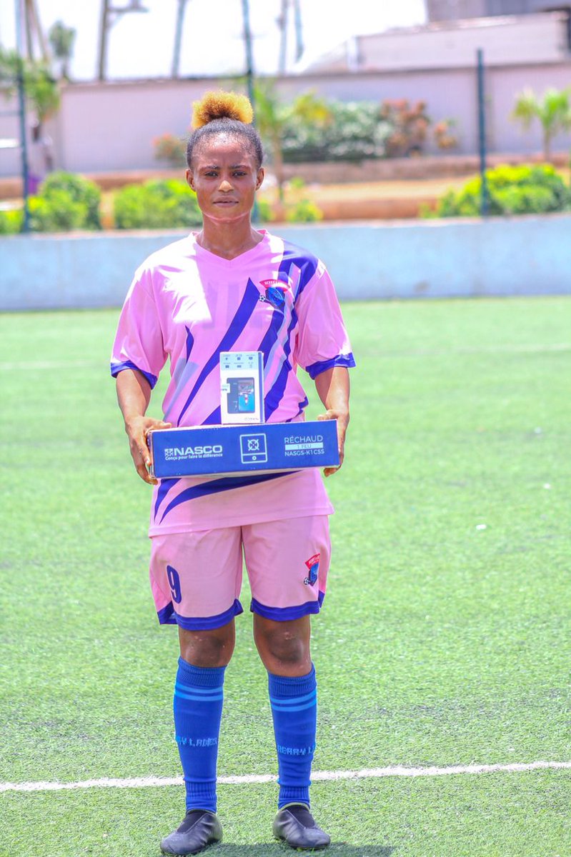 IN GHANA 

✅Victoria Salifu of Berry ladies was name MVP of the match Ridge city football club

Victoria Scored 2 Goals to make it 5 goals and 8 Asists for the season ! 👊🏾

📸 by Blinkz image

#BerryLadies