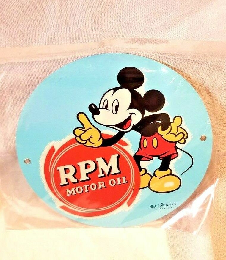 USales4's tweet photo. Excited to share the latest addition to my #etsy shop: 2 piece Family set bonus pack custom mask face cover high Q craft colorful ART cartoon Mickey Minnie mouse fan club plush sign cartoon pluto https://t.co/0oi4WcntY2 #blue #rainbow #mickey #gift #disney #adult https://t.co/CnfQBWrByF