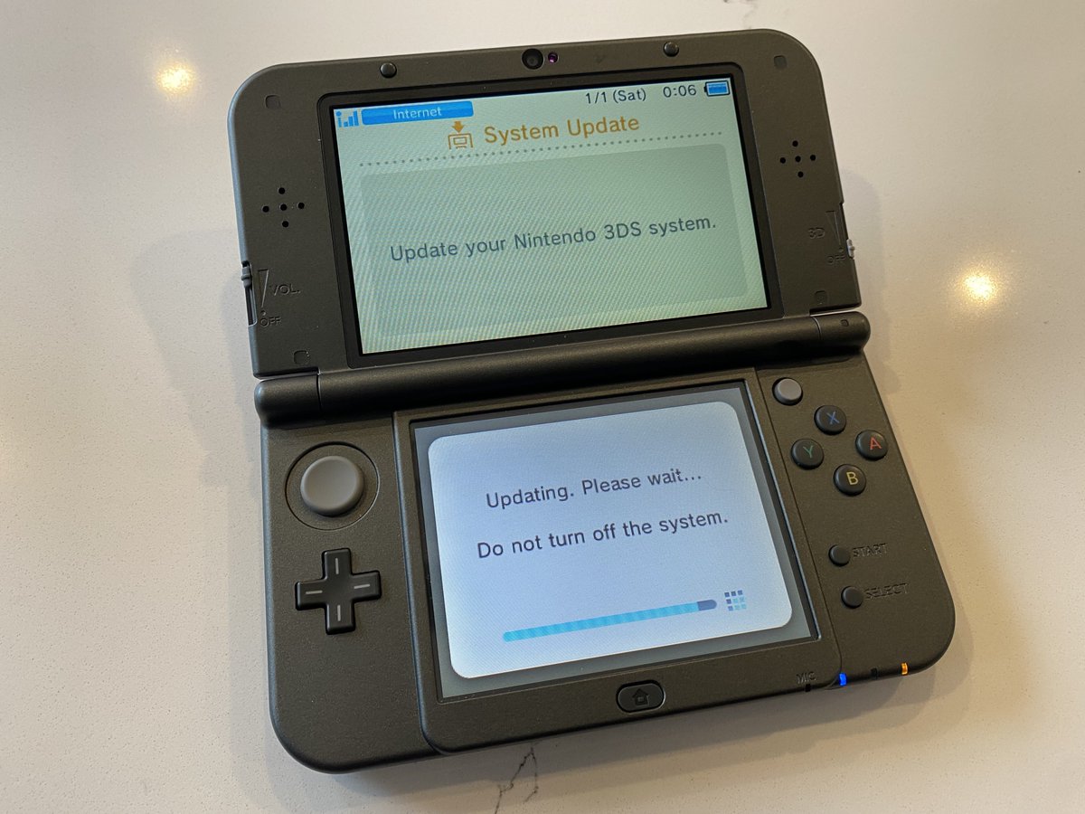 umbshow's tweet image. UMChild loves Pokémon but is having some issues getting the hang of the switch’s analog sticks. As an experiment I pulled this bad boy out of the closet and loaded up Pokémon Sun. She’s killing it now with the slightly simpler control scheme.
