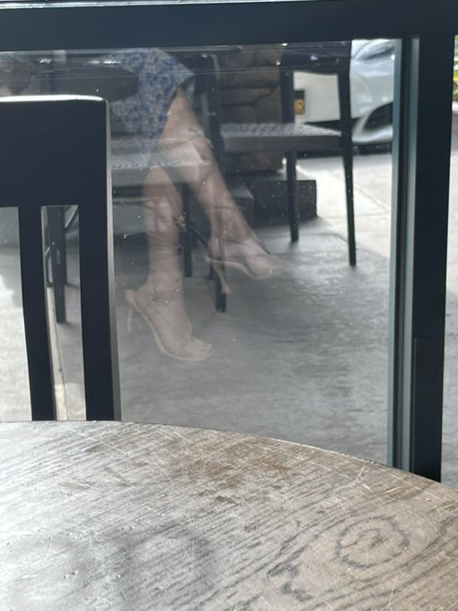 You only deserve the reflection, not even the real thing https://t.co/nPZ6E1vTC4