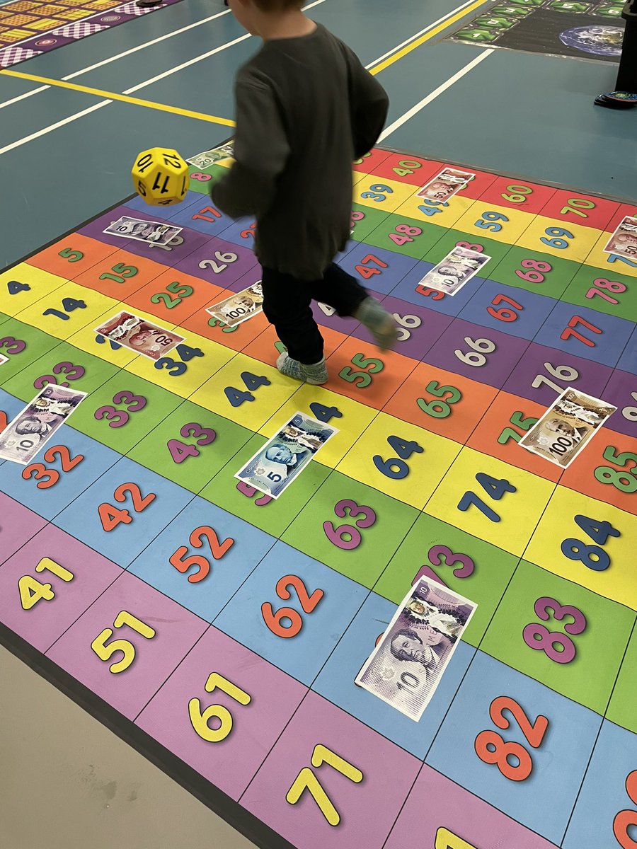 FredCCookPS's tweet photo. Fabulous Family Math Night with @Jump2MATH &amp; @JohnNovakovich   Families had so much fun with the full-size games and activities. Math is a blast! @SCDSB_Schools  @SCDSB__OPHEA @opheacanada https://t.co/9hrUva4hhA