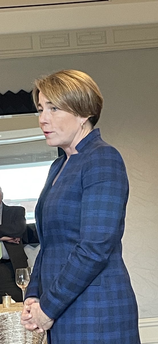 Gov ⁦<a href="/maura_healey/">Maura Healey</a>⁩ addressed employees of ⁦<a href="/BCBSMA/">Blue Cross MA</a>⁩ today. I’m a proud board member of the organization, and we all share her sense of urgency in ensuring medical access for all, more affordable housing, and so many more critical topics. We’re here to help, Gov.
