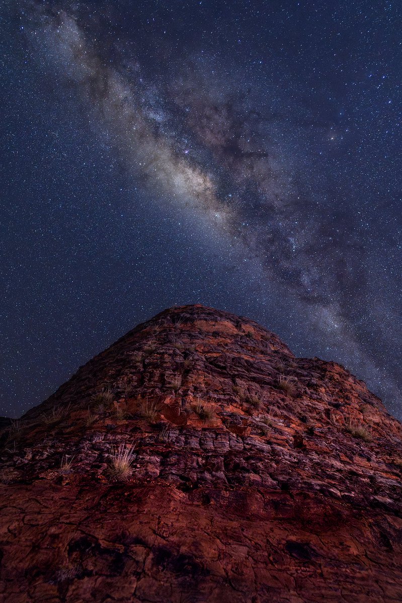 🚨 gm gm - with exciting news!!!

The auction on AstroDome has been kicked off by that whale guy <a href="/Timmboslice_/">Timmboslice.eth 🇦🇺🌊💎</a> 🌌🐋

I can’t express how grateful I am to Tim. We’ll also be giving back to local arts in Kununurra! 

24hrs on the Auction!
Current bid 0.33E

foundation.app/@VLWphotograph…