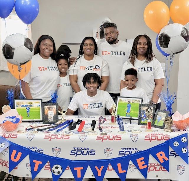 PrincetonISD's tweet photo. Rashaad Wallace signed his letter of intent to play soccer for UT-Tyler, an NCAA Div. II school in the Lone Star Conference, during a special ceremony with his family, including mom and stepdad, Makesha and Quincy McCowin. @uttylerpatriots https://t.co/uMWXjkYZut
