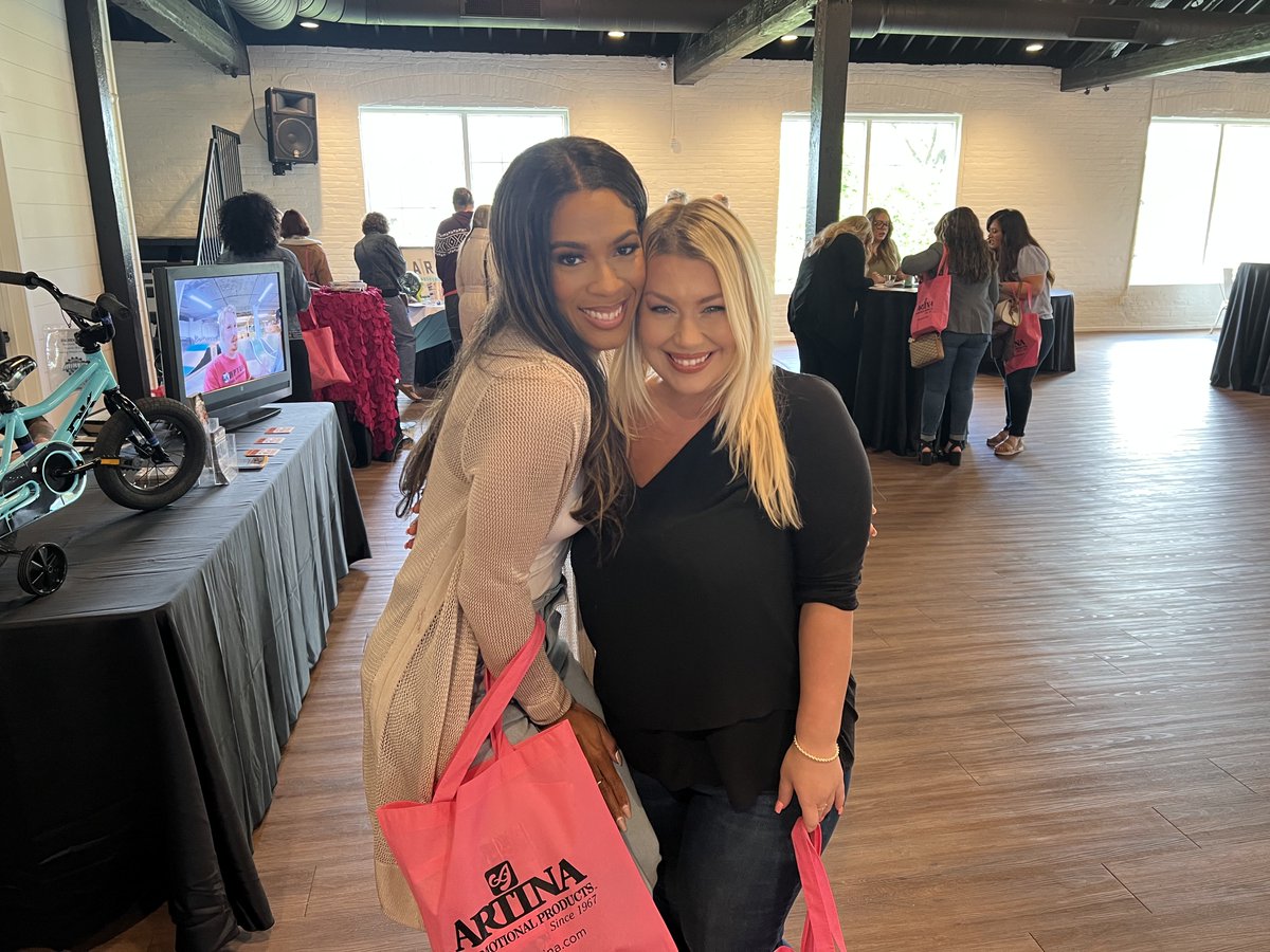 ChicGuideDayton's tweet photo. ✨We’ve had a fabulous time at Dayton Best in Chic 2023!✨ Want to find out who wins?? Sign up for your complimentary subscription to The Chic Guide Dayton! https://t.co/sHeXi0MCVe

Thank you to our Media Sponsor @WDTN and our Partners Primetime Party Rentals &amp; The Lift Dayton. https://t.co/gNL28ZyT6T