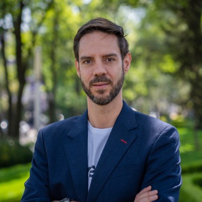 NegociosImagen's tweet photo. #Entrevista @chrishauswaldt, CEO de @InvestedMx, nos presenta los resultados del reporte de “Bienestar Financiero 2023” que revela, que 85% de los mexicanos presenta algún tipo de estrés por su situación financiera.
📻 @Imagen_Mx 90.5 FM
📺 #ImagenMulticast Canal 3.4 https://t.co/i9SS4O8SBP