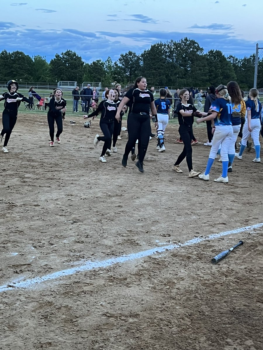 Our girls killed it tonight. They came back in the last inning and won 11-10 against Brandon. So proud!  #GoLancers!