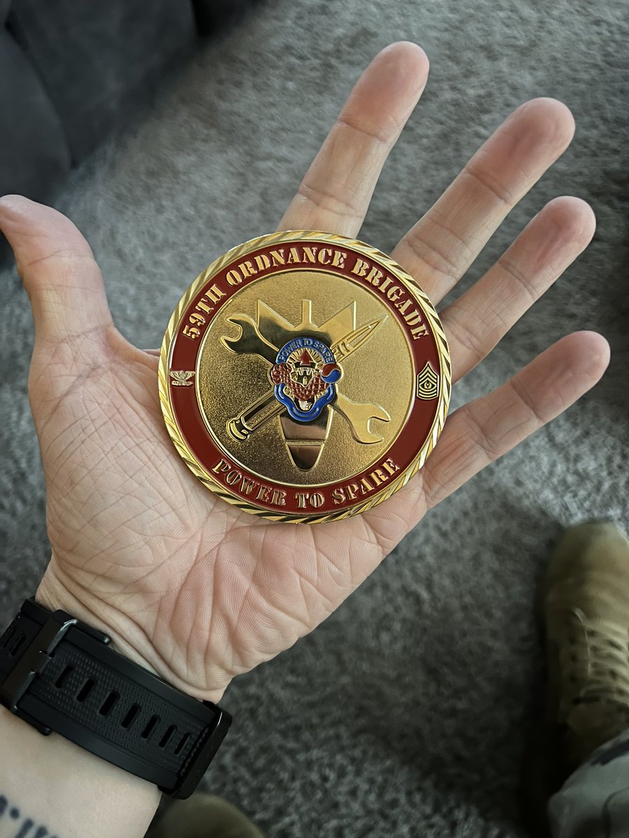 Rebel_Skum_85's tweet image. Thank you @MikeCavezza and @59thOrdnanceBDE for the recognition today. It’s a humbling feeling when senior leaders vocalize their faith in what you have to offer. Makes me want to push even harder for excellence. #DeployFightWin #WinningMatters #Combatives