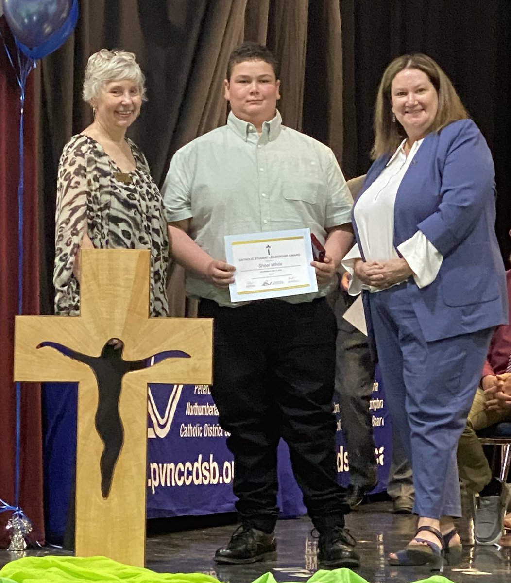 We are thrilled to celebrate our school’s Catholic Student Leadership Award winner Shoal White, who truly embodies the spirit of Catholic Education. Congratulations Shoal, your St. Paul CES Family is so proud of you! #CEW2023 #PVNCinspires