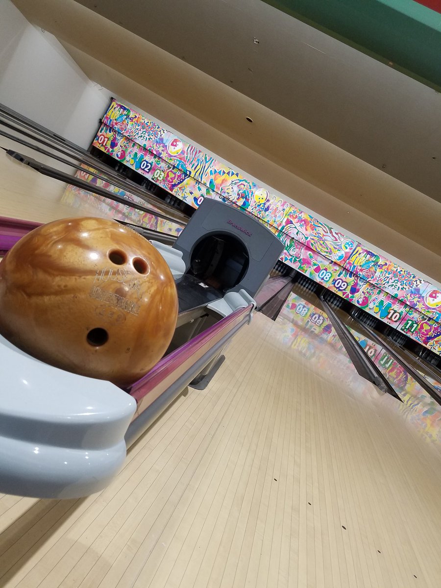cro_spo's tweet photo. おはようございます☀️
クロスポ千葉浜野店、本日も21時まで営業しております🎳👑
残り本日も含め、あと4日の営業となりました😢💦
一生の思い出を作りに是非、ご友人、ご家族お誘い合わせの上、ご来店ください🍀🥳🎶

#室内アミューズメント #GW #お出かけスポット https://t.co/vsZTNYulYU