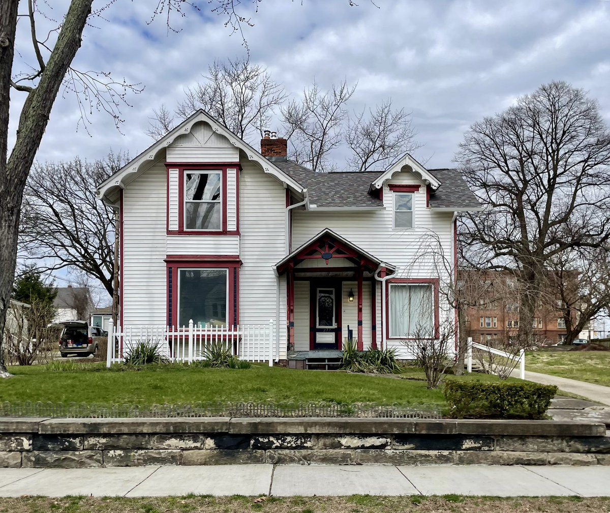 Midwest Modern on Twitter "Houses in the Highland Square neighborhood