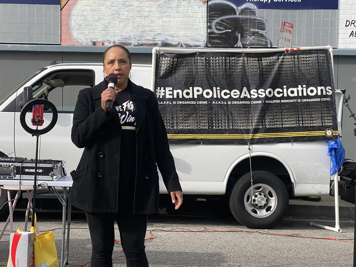 BLMLA's tweet photo. Leslie Johnson of @CoCoSouthLA speaking about why we need to remove police from traffic stops in the name of her loved one #EudellCunningham, who was killed at a traffic stop by Inglewood PD when she was just 16. #StopTheStops #EndPoliceAssociations #BlackLivesMatter https://t.co/oszSzuo61b