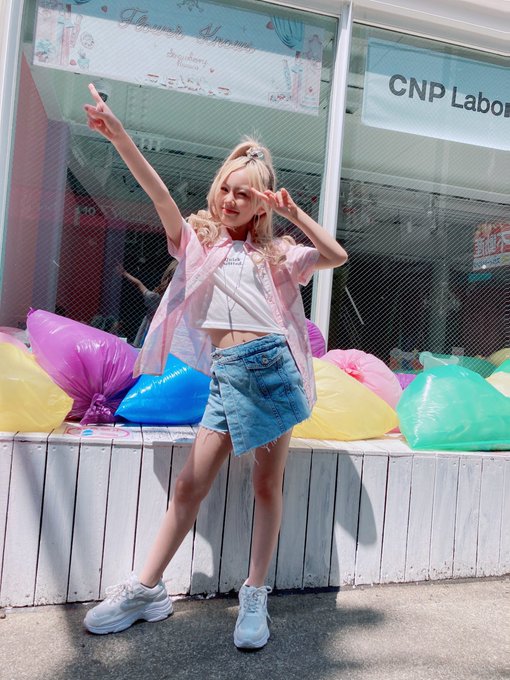 Twitterのコスプレ画像9