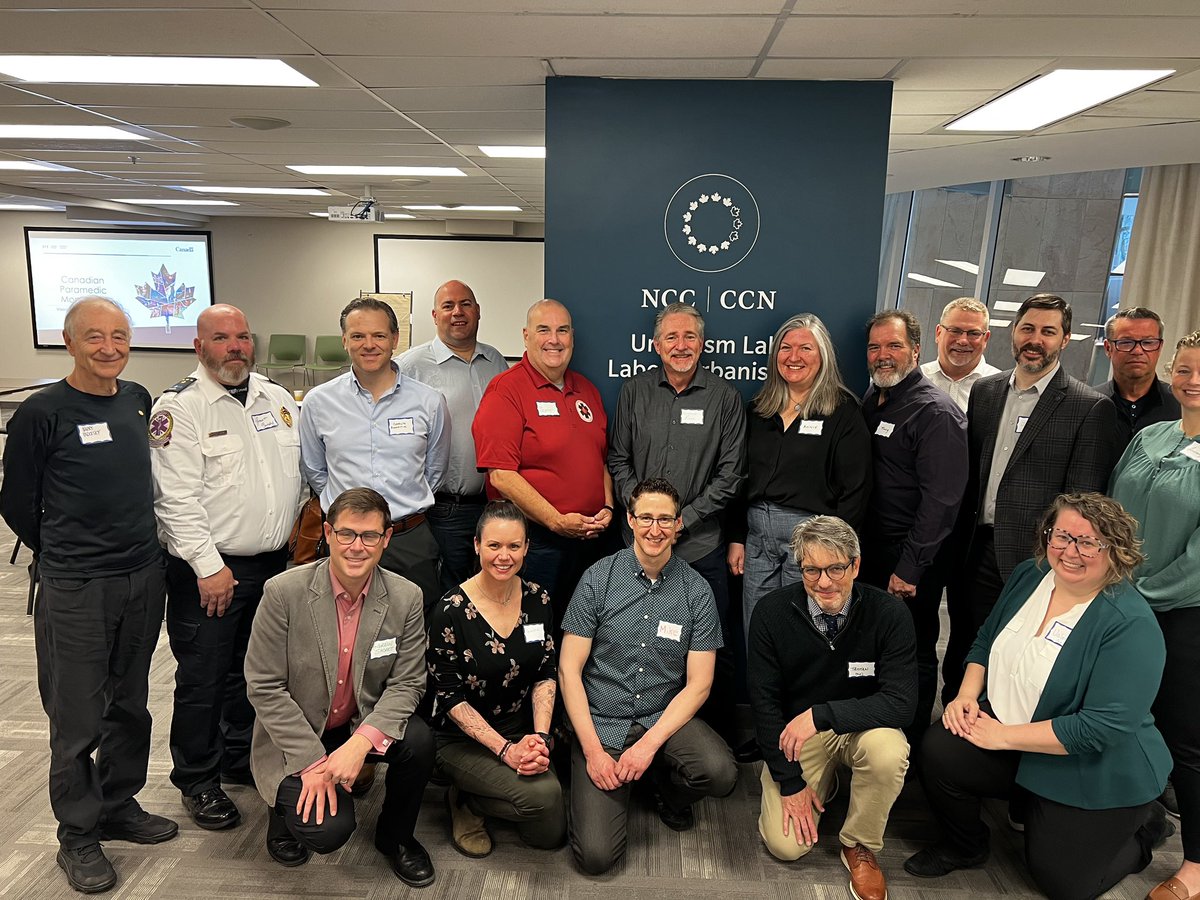 The CPMF was please to host a key milestone towards the  completion of the National Canadian Paramedic Monument today. Key stakeholders, paramedic representatives, National Capital Commission, Canadian Heritage staff and experts collaborated on the vision of a Paramedic Monument.