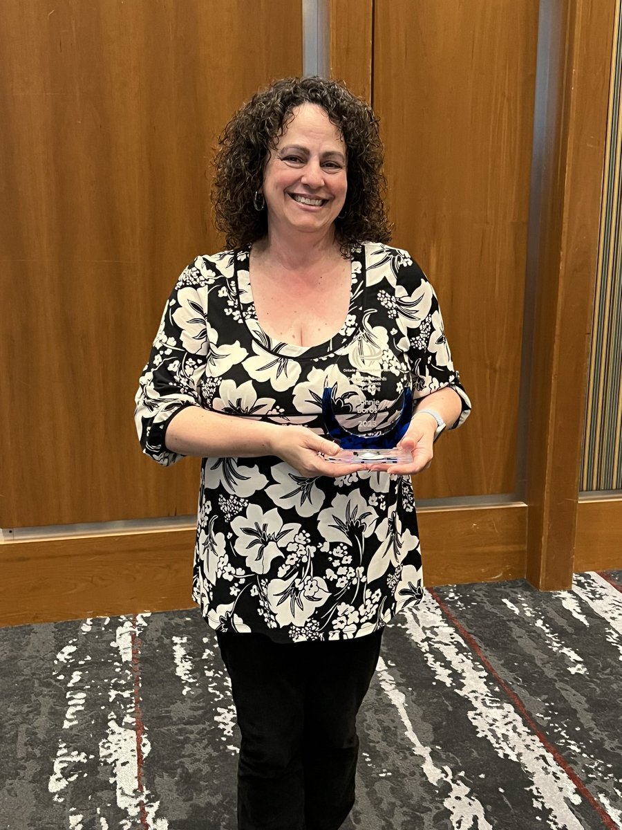 MrReidTeaching's tweet image. Congratulations to #UCDSB TELT-Contact, Connie Boros for winning the  @theoelc “Supporting Boards and Students in eLearning” Award.  

Connie was honoured this evening on the eve of #BOLTT2223 and is incredibly well deserving of this recognition!

@CBFlower1965 @UCDSBDistanceED