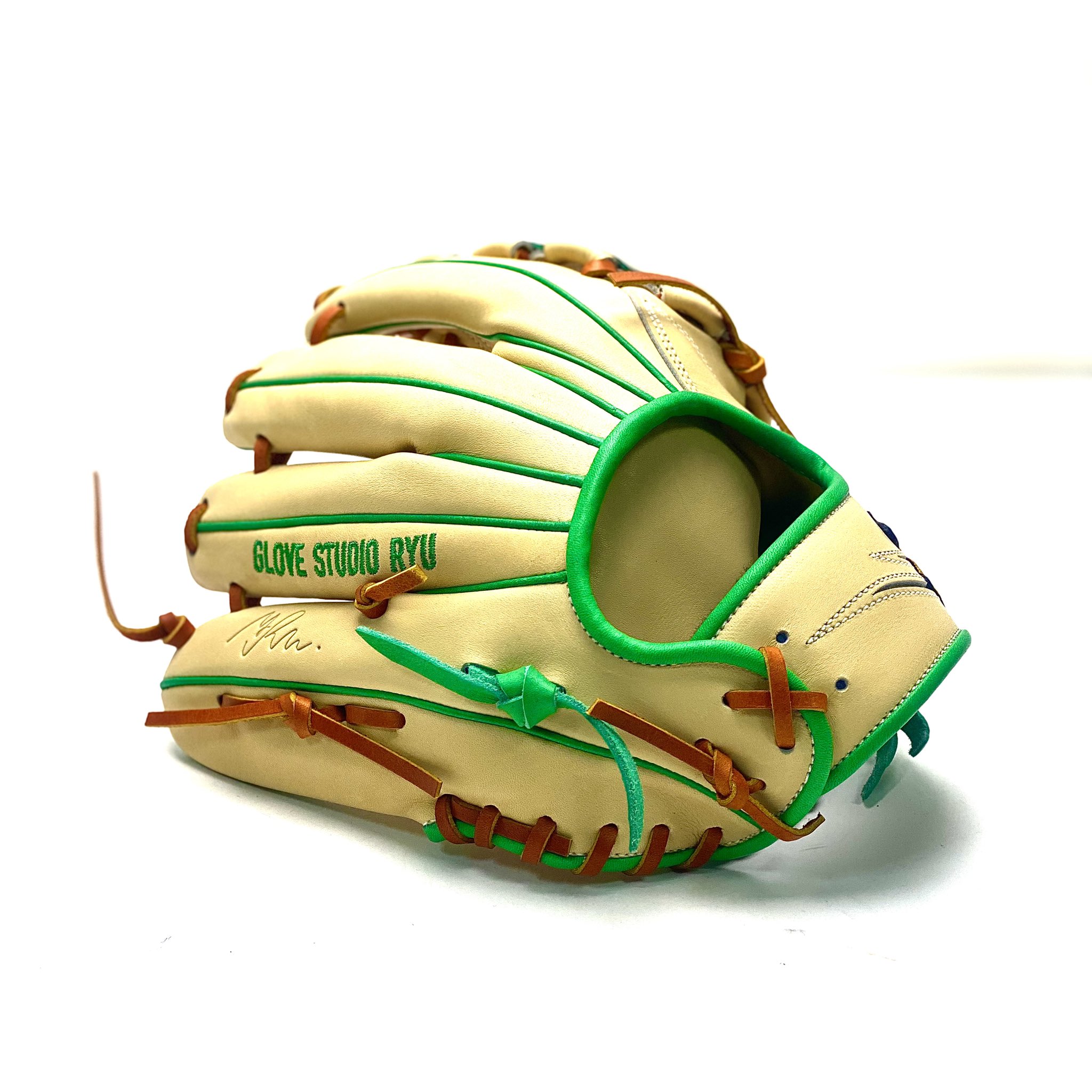 RYU 内野手用グローブ　6周年限定 RYU 内野手用グローブ6周年限定