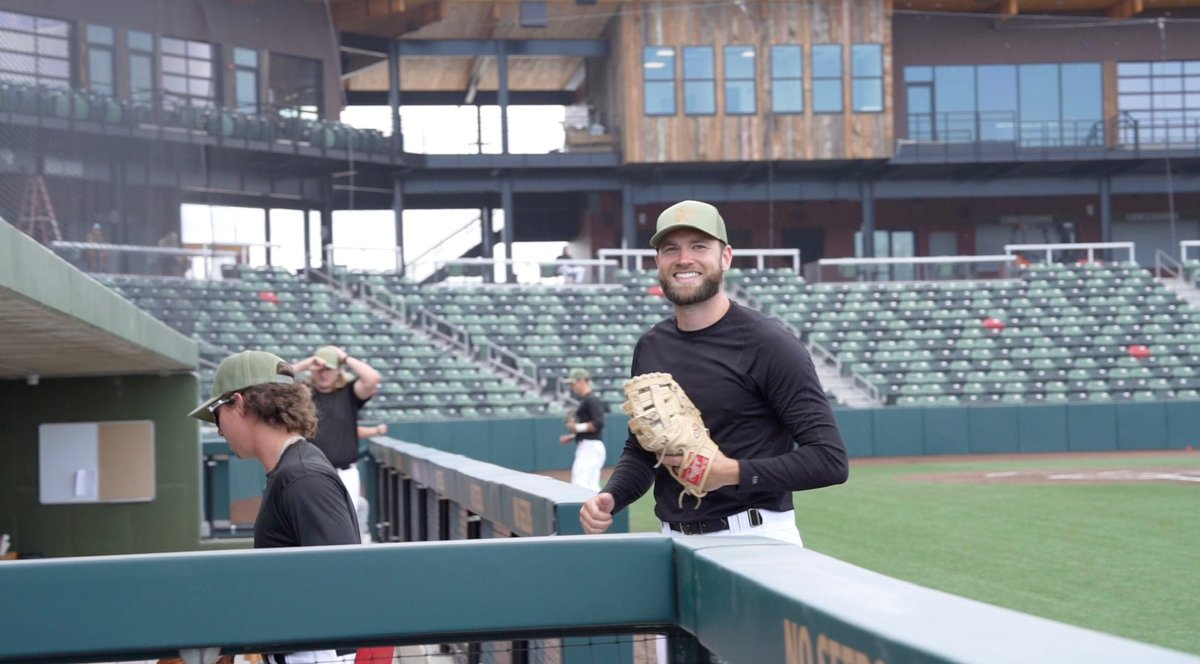GoRangeRiders's tweet photo. When it’s your turn to play offense 😃 #scrimmageday #springtraining2023 https://t.co/JZhcDZehe7