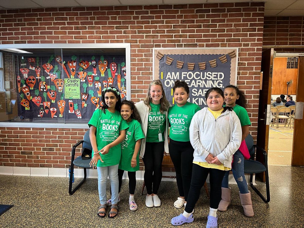 LibrarianSKI's tweet image. • Our @Berkshire_BCPS Battle of the Books club participated at the competition this evening with @bcplinfo 📚Such a great experience! • @BCPSLMP #bcpslms