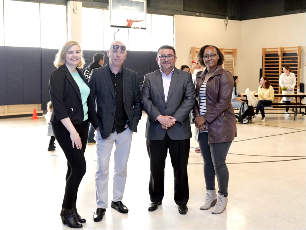 COA_middle's tweet photo. ❤️🍩☕️🌹COA Parent Appreciation Breakfast!
Community Outreach Academy administrators and Gateway Community Charters representatives expressed their gratitude for our wonderful families and their partnership and support throughout this school #coaschool #gcc20yearsofimpact https://t.co/VV2NOWgWN5