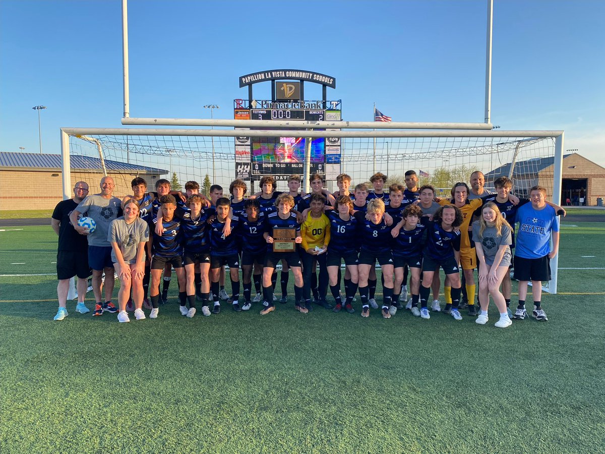Varsity Boys Soccer are District Champs!