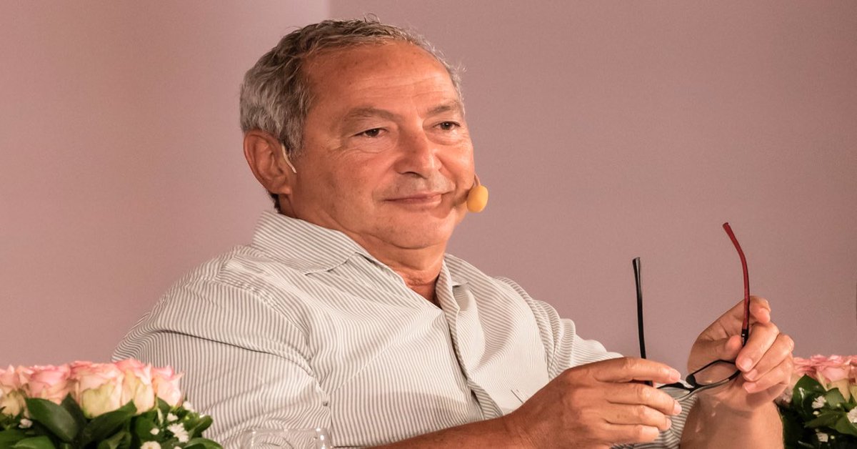 RenaissanceDam's tweet photo. Egyptian billionaire Samih Sawiris refuses to invest in #Egypt

Egyptian billionaire Samih Sawiris, one of the richest businessmen in the country and owner of multiple investments, revealed his current efforts to transfer his investments  outside the country, due to the deteriorating economic conditions.