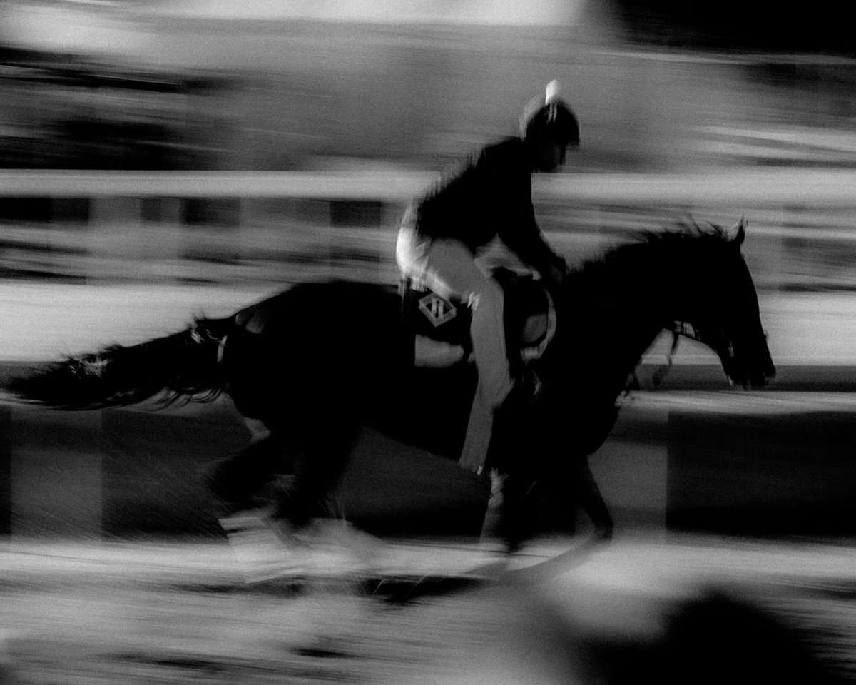 From this morning at Churchill Downs. 

Could use the gfx for only black and white and it'd be worth it.