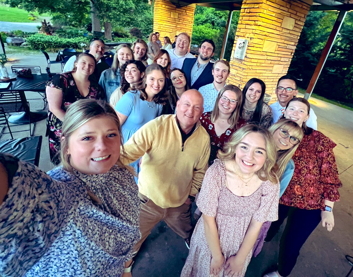 KC4UTIA's tweet photo. You can’t spell extraordinary without DAIRY…and that’s what these @UT_Herbert dairy science students are! Great night at the UT Dairy Science banquet tonight! #AgTwitter #UT #UTIA https://t.co/AHnmSMXs7V