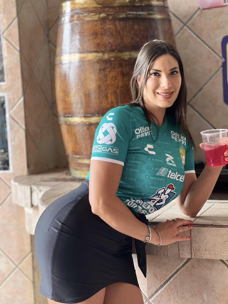 azucaralejandra on Twitter "A quien le vas ? clubleonfc o