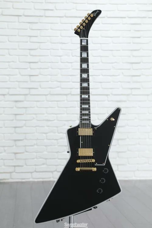 DoubleTreble589's tweet photo. A beautiful Gibson custom we like... 
👀💎🤌
If you could have any guitar, what would it be?! 🎸🎸🎸

Giving away 1x Double Treble NFT 🤘🤘  🎉🎉🎉🎉🎉🎉🎉🎉🎉🎉🎉🎉🎉🎉🎉
To enter:
Like ❤️
Retweet 🔄
Post picture of your favorite guitar in the comments 👇

Ends: May 5th https://t.co/KUHBiiYJZW