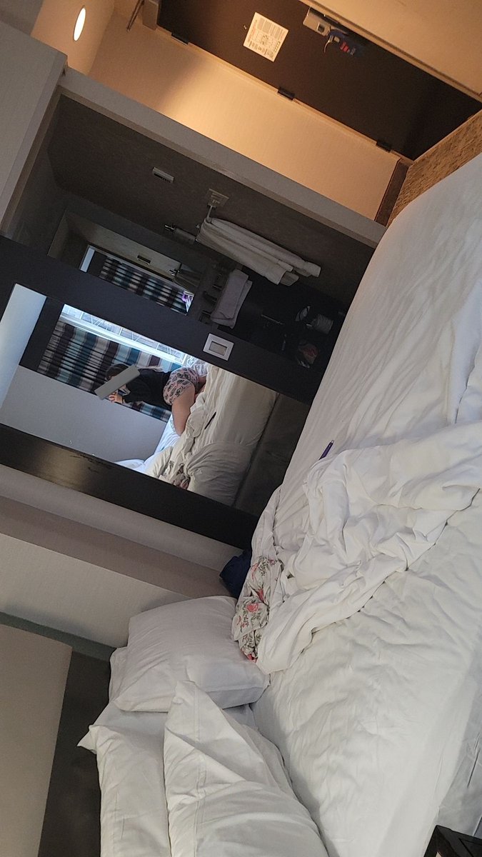 HoppyHaven's tweet photo. In my hotel room with my silly little boxer😛 dm for pic of them off🤭 https://t.co/ajpEohOJiF