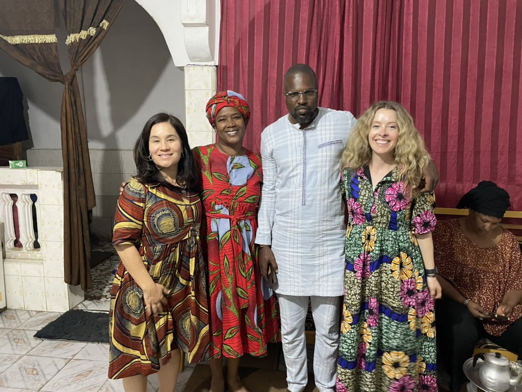 annemichele's tweet photo. Host family cousin (& tailor) Aminatou insisted on making & giving us Senegalese dresses! She is soooo talented! Teranga is life here! Teranga = hospitality) #Jerejeff @FulbrightTeach πΈπ³ https://t.co/9qrG3p1jQI