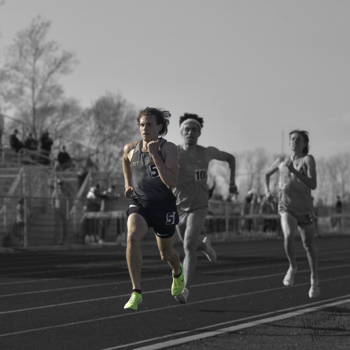 slmuffler's tweet photo. County Track Highlights 👟🖤💛 #WeRMV @mvmarauders https://t.co/PcphgsIVXu