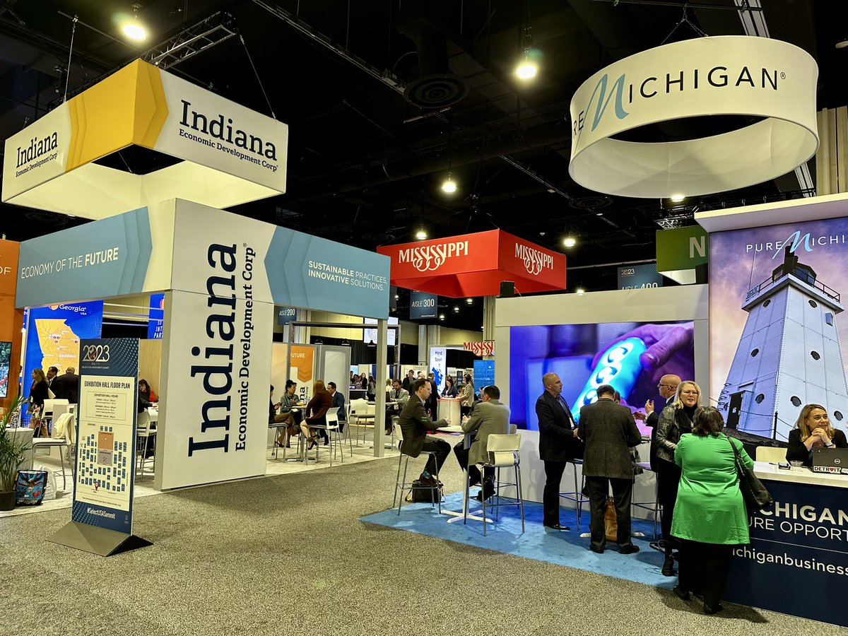yarotsyhanenko's tweet photo. SelectUSA - is an excellent event for foreign companies, startups, and investors who want to learn more about new opportunities in the U.S. It brings together every state in the nation, with each showcasing why their region is the perfect place for your business to thrive. https://t.co/Tqe0zg3TXR
