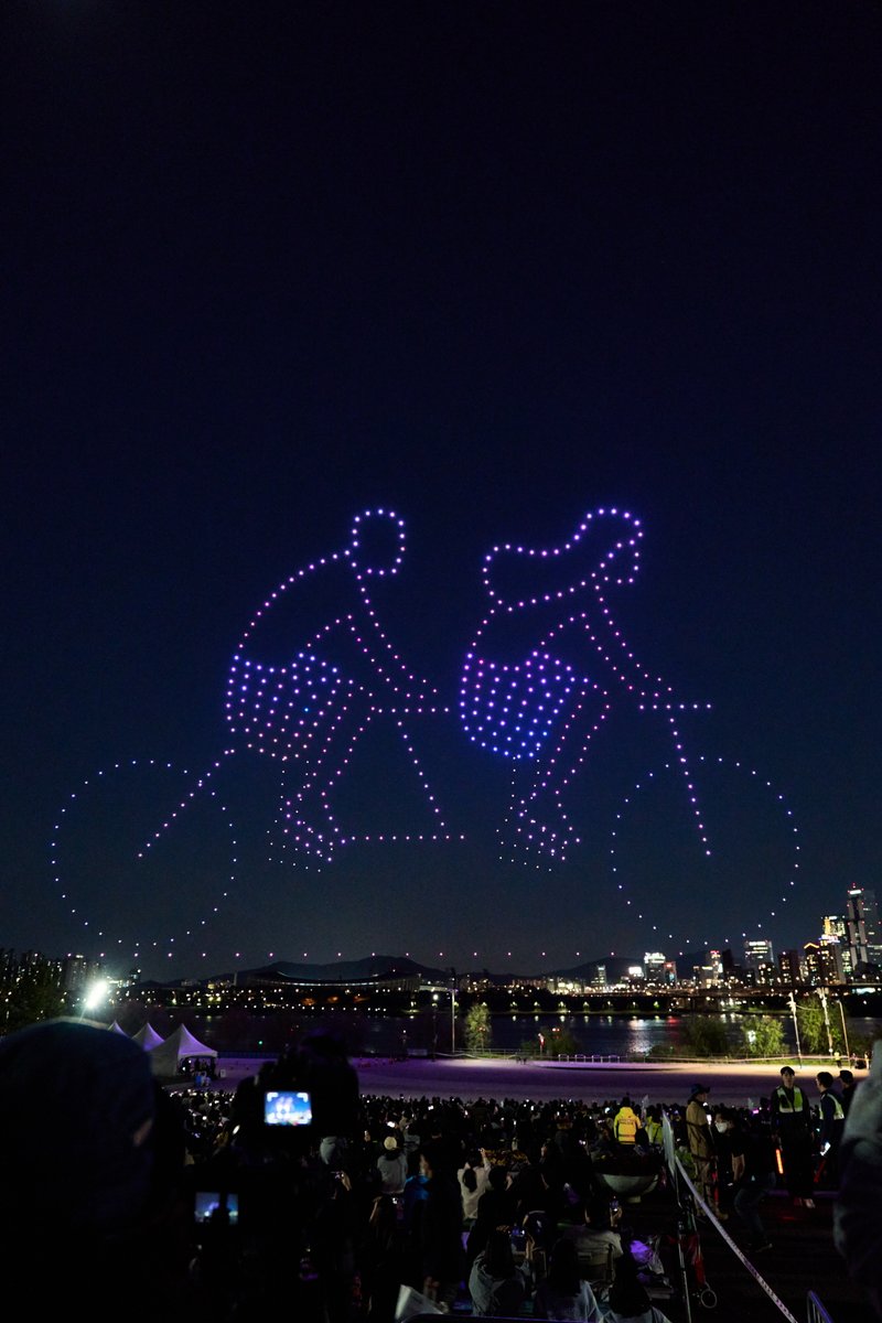 KoreanTravel's tweet image. It&apos;s not too late to enjoy Seoul Festa 2023!😆 From Seoul Culture Square to drone show over Hangang River, festival is on until this Sunday, so get out there and enjoy all the fun!🥰
🗓️Read our travel news for more info!👇
💠Travel news: bit.ly/3NI3KG5