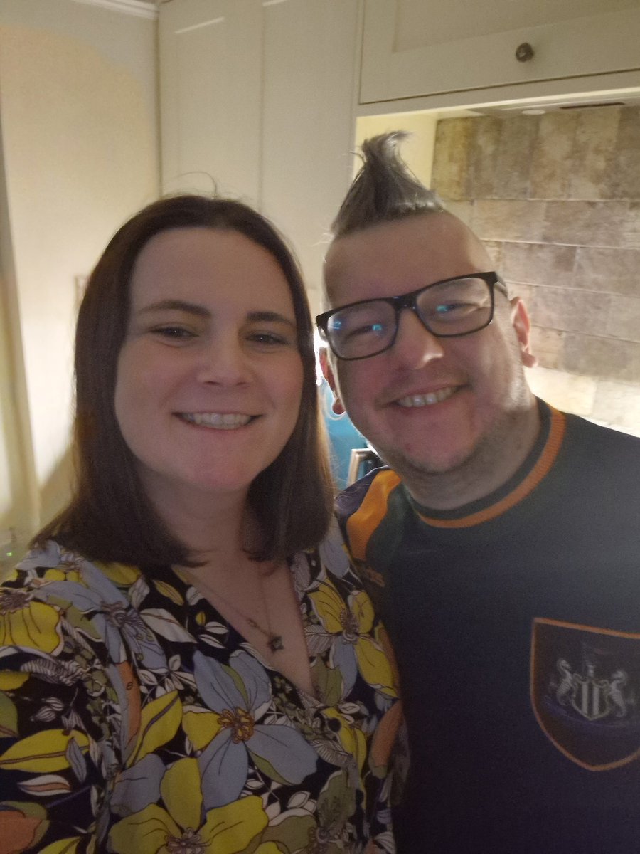 🥳🍻HAPPY BIRTHDAY🍻🥳
to my amazing husband 💛 I love you so much, cannot wait to celebrate with you 🥳🎂🎈
<a href="/shite_88/">CANS Magin-Waite</a>