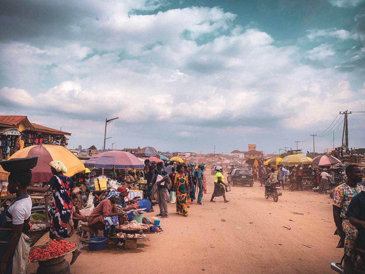 #DYK Smaller cities have higher rates of poverty than larger cities?

Let's work to build #greencities and a healthier environment for all.

Find out more about what <a href="/FAO/">Food and Agriculture Organization</a> is doing through the #GreenCities Initiative:

bit.ly/GreenCitiesBro…