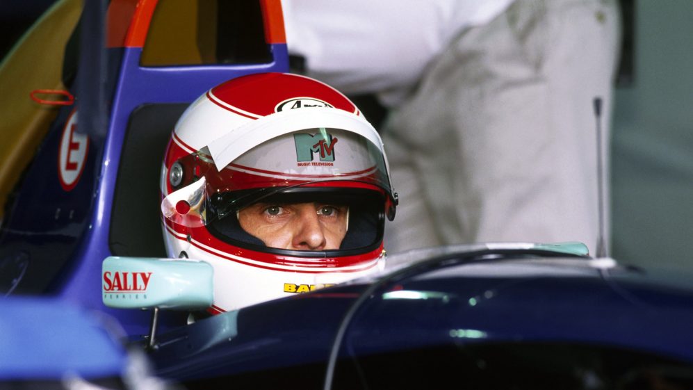 AdrGC_'s tweet photo. Recientemente, se han cumplido 29 años del GP de San Marino de 1994, donde fallecieron Senna y Ratzenberger.
Estos acontecimientos, marcaron un antes y un después en la @F1, propiciando muchos cambios técnicos. Algunos de ellos, todavía perduran en la actualidad. https://t.co/1wPqenfugG