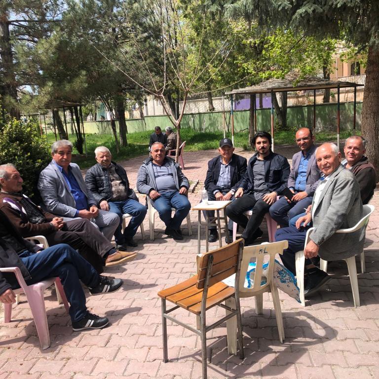 #Afyonkarahisar Dinar ilçesi Haydarlı Kasabasında dostlarımızla buluştuk. 

Adaylarımız Av. Umut Kılıç ve Mustafa Bekteş ile dostlarımızın desteğini istedik.

Kentte, köyde, kasabada her yerde varız.

#OylarTKPye 
#1oyErdoğanGitsinDiye1oyTKPye 
#TKPGelirHerŞeyDeğişir