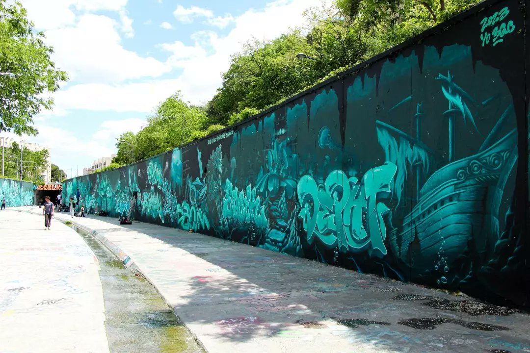 OneDeft's tweet image. Canal du verdanson - Montpellier

De bonnes équipes, une grosse fresque et une super orga ! ☀️

#graffiti #graffitiart #graff #graffporn #instagraff #montpellier #verdanson #cousinade6 #cousinade2023

onedeft.com