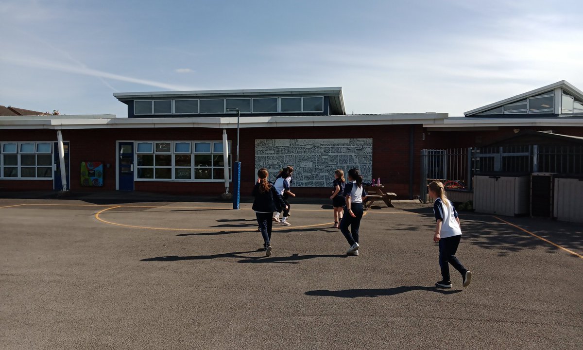 Miss Ranger tweet media