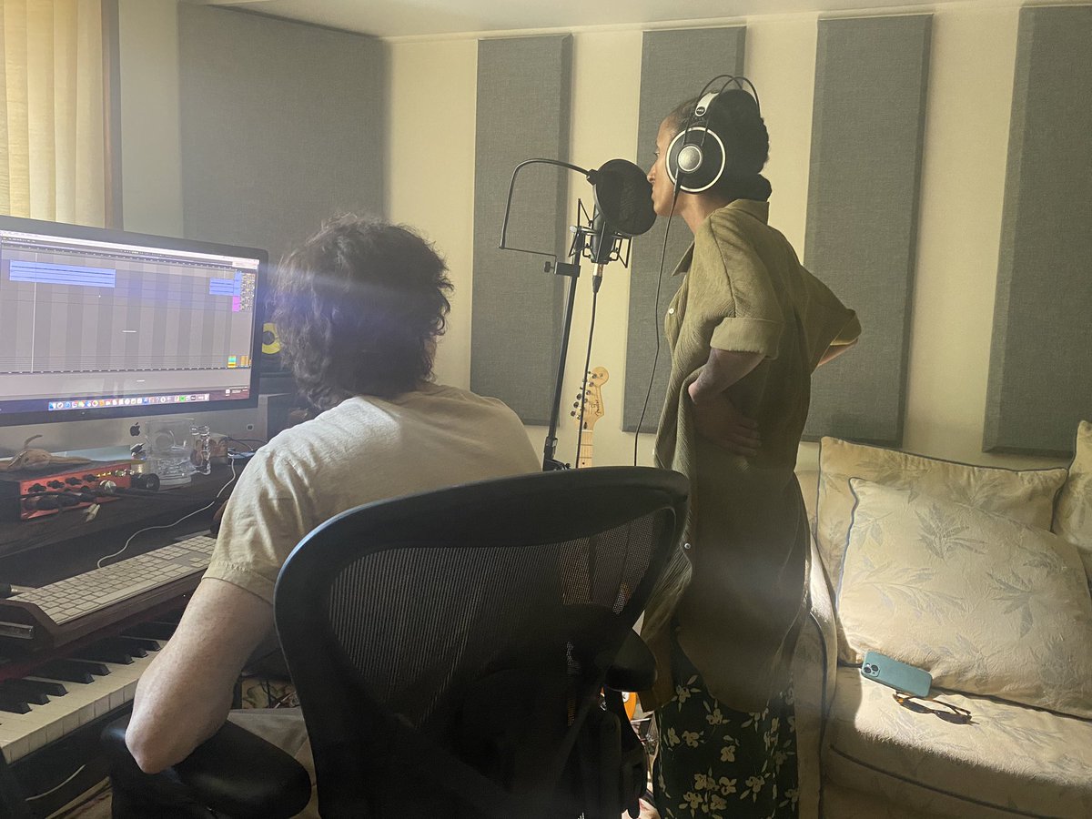 Some exciting things in the works!! 

Special thanks to <a href="/rahaelmusic/">Rahael</a> for creating such an beautiful song to accompany my poetry. Let’s admit it-getting coffee was never our thing x✨💗#makingart #recording #poetry #spokenword