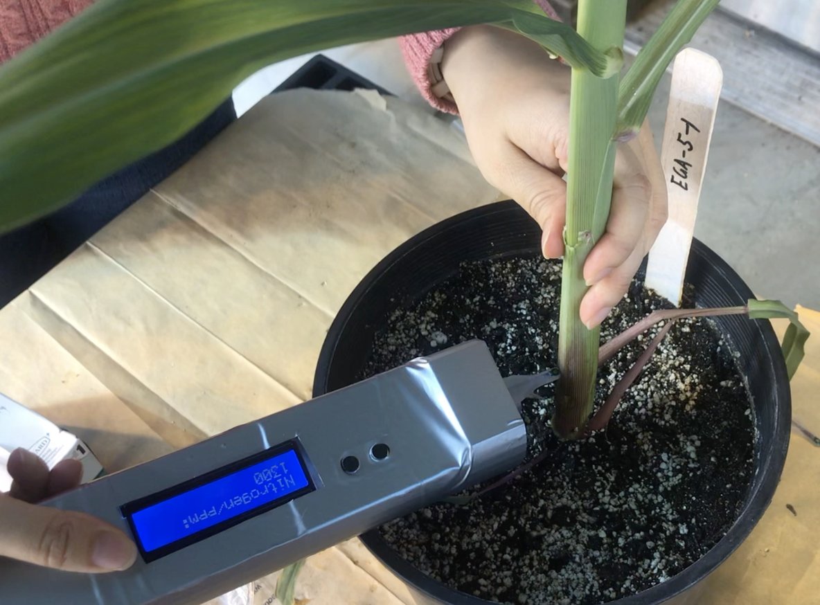 Our startup commercializing instant readout plant nitrate sensors with have the potential to save farmers $6 billion/year just received a $1M SBIR award from NSF. I'm so excited! @NebraskaC4E seedtoday.com/article/297876…