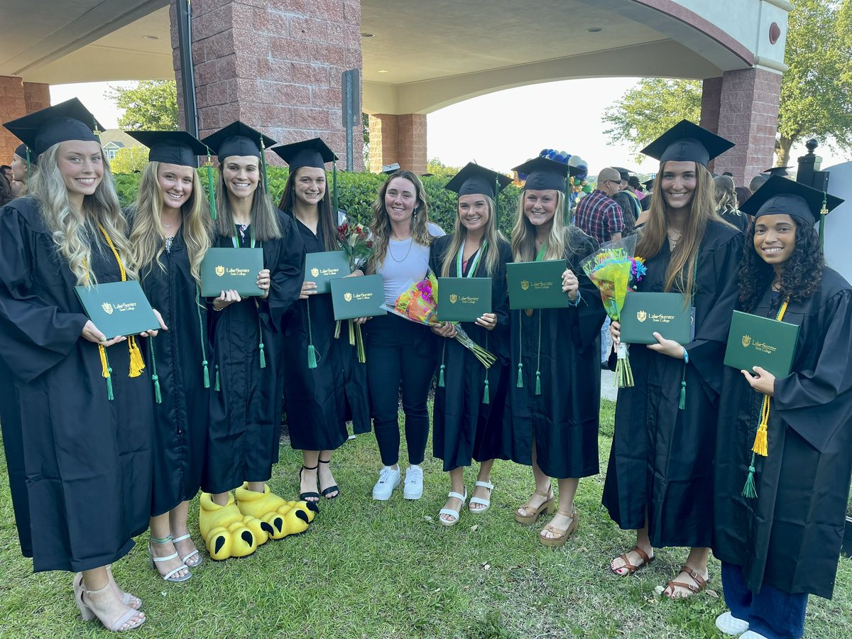 LakehawkSB's tweet photo. They’ve done big things all season, today they did the biggest thing!

Congratulations ladies!!! https://t.co/yUJs8tsNVe